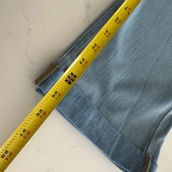 Halara Mid Rise Straight Leg Washed Casual Jeans with Pockets NWT Size Medium - Picture 5 of 7